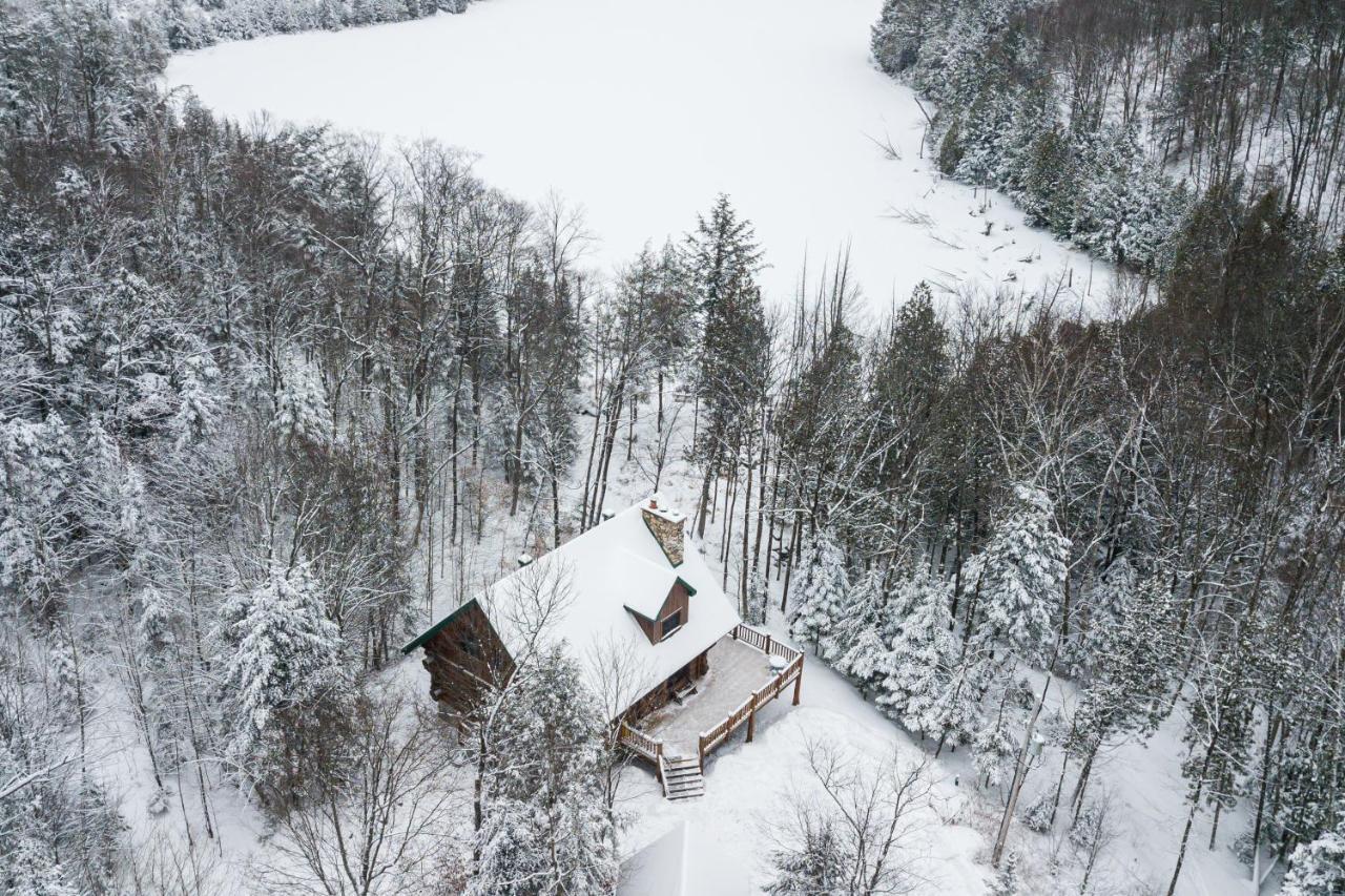 Grenville-Sur-La-Rouge Domaine La Cedriereヴィラ エクステリア 写真
